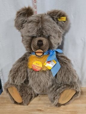Steiff Bear Zotty 0302/50